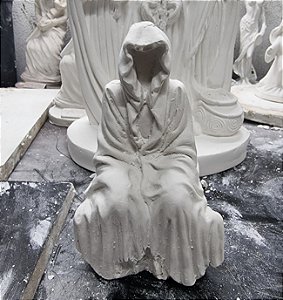 Ceifeiro 16cm Gesso Cru