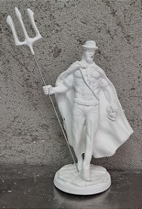 Exu Tranca Rua com Tridente 23cm Gesso Cru