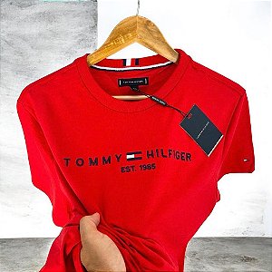 Camiseta Tommy Hilfiger Vermelha - Tamanho M