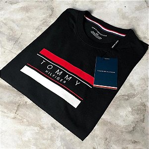 Camiseta Tommy Hilfiger Preta - Tamanho M