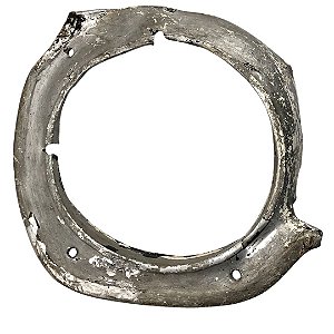 Aro Moldura do Farol Dianteiro Ford Maverick Avariado (LD)
