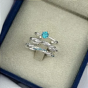 Aliança de Namoro Prata 925 Torcida Com pedras Azul BB 3mm – Elegância e Sofisticação em Cada Detalhe