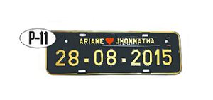 Placa de carro personalizada (Preto e dourado)