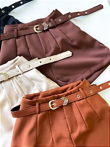 Shorts em Alfaiataria Modelo Zara com Cinto Encapado Grazi Ref. 1726