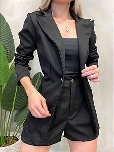 Conjunto em Alfaiataria Blazer com Botões e Shorts Giovana Ref. 1561