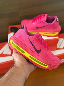 Tênis Nike Vomero Conforto e Estilo