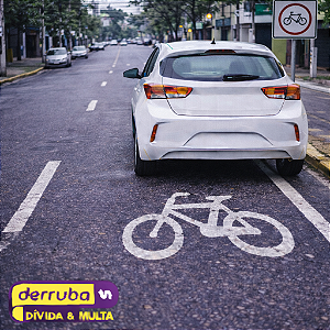 184 - Ⅱ – Transitar na faixa da esquerda, exclusiva para um tipo de veículo