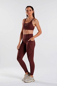Legging com Bolso Lateral e Recortes Poliamida Marrom Café MC Fitness