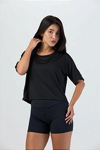 Blusa Ampla Village Dry Preto MC Fitness