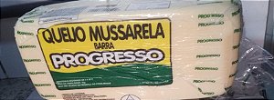 Queijo Mussarela Progresso Peça 3,600Kg