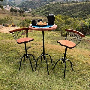 Jogo Bistro Regulável de Mesa Bistro e 2 Banquetas
