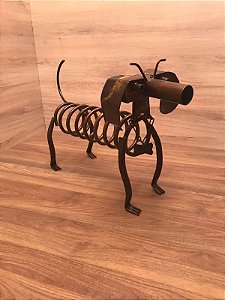 Escultura Cachorro Mola de Ferro