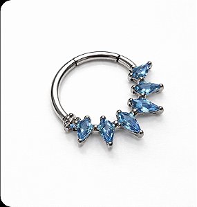 Argola Titânio Daith com Pedras Azul Clara 10mm