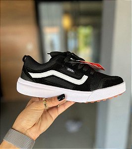 VANS PRETO