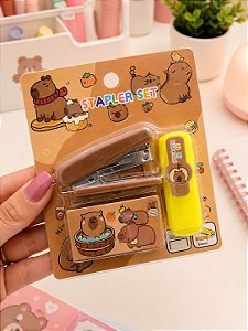 Kit Capivara – Marca-Texto + Grampeador – BRW