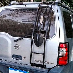 Escada Bagageiro Com Suporte e Pá X-Terra