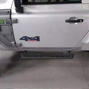 Par de Estribo de Aço Modelo Slim Troller 2015 em Diante