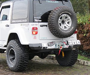 Parachoque traseiro Troller ate 2014 modelo 04 com base de guincho