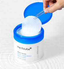 MEDICUBE PAD Zero Poro Sodium Hyaluronico