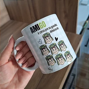 Caneca - Amizade debaixo de sete chaves