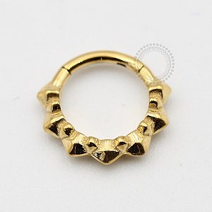 PVD45 Segmento Frontal Corações Aço PVD Gold