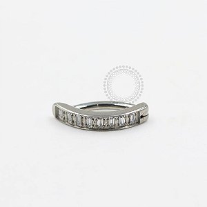 TN1006 Navel Belly Clicker CZ Baguete Titânio ASTM F136
