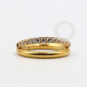 TN1083 Segmento Duplo 1 Linha Cravejada Titânio PVD Gold
