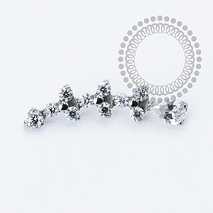 TN2262 Topo Cluster Três Trinitys e CZ Gota Titânio ASTM F136