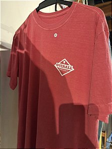 Camiseta estonada vermelha