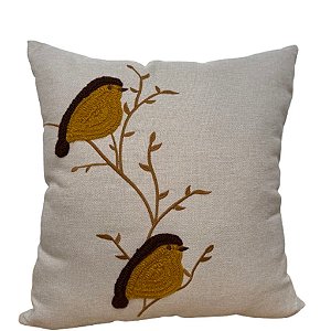 Almofada Bordada em Linho 52x52 - Bem-Te-Vi