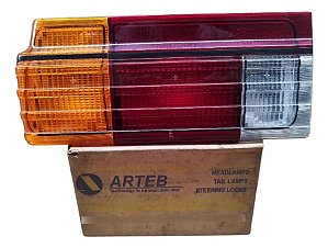 Lanterna Traseira Vw Voyage Friso Preto Arteb Original Nova Esquerdo Tricolor