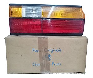 Lanterna Traseira Vw Voyage 91 / 94 Tricolor Original Cibie  Direito Tricolor