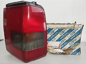 Lanterna Traseira Tempra Sw Esquerda Original Logo Fiat Nova Esquerdo Original