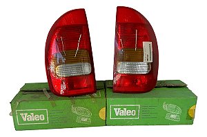 Par Lanterna Traseira Corsa Sedan 95/98 Gm Cibié Valeo Ambos Lados Tricolor
