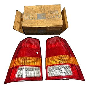 Par Lanterna Traseira Gm Kadett Tricolor Original Carto Ambos Lados Vermelho