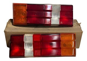 Par Lanterna Ford Escort 83 84 85 Polimatic Tricolor Nova Original
