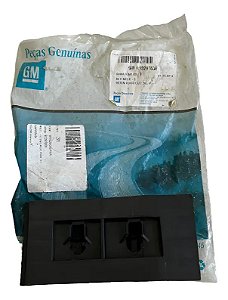 Guia Para-choque Traseiro Dir Gm Corsa Sedan 93297008
