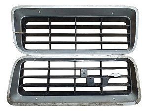 Par Grade Radiador Gm Chevette 78 / 80 Original Novo Zero  Fosco