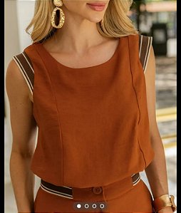 Blusa em Alfaiataia
