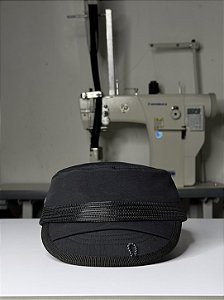 Boné Preto Militar