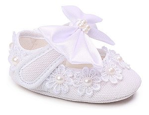 Sapatinho Batizado Bebê Menina Branco Bordado A Mão Pérolas