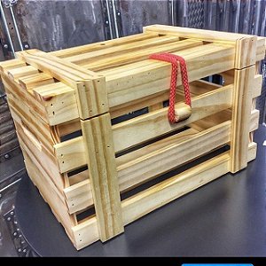 Caixote ripado para brindes