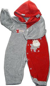 Macacão Bebê Precioso com detalhes bordados  e capuz