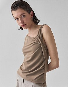 REGATA DECOTE ASSIMÉTRICO CREPE 360