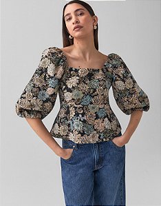 BLUSA FLORES LEVES JACQUARD