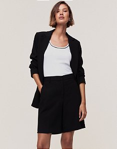 BERMUDA ALFAIATADA COM BOLSOS