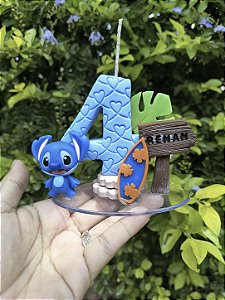Vela Biscuit Stitch Personalizável para Bolo