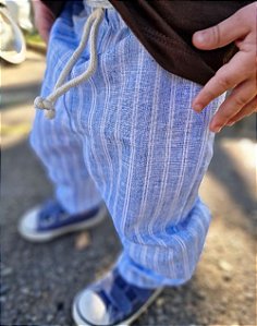 Calça Reta - Risca de Giz Azul