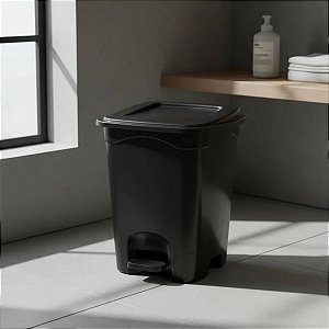 Lixeira Com Pedal 13 Litros Quadrada Cozinha Banheiro Lavabo 3UD