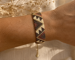 Pulseira Geométrica Marrom em Miçangas